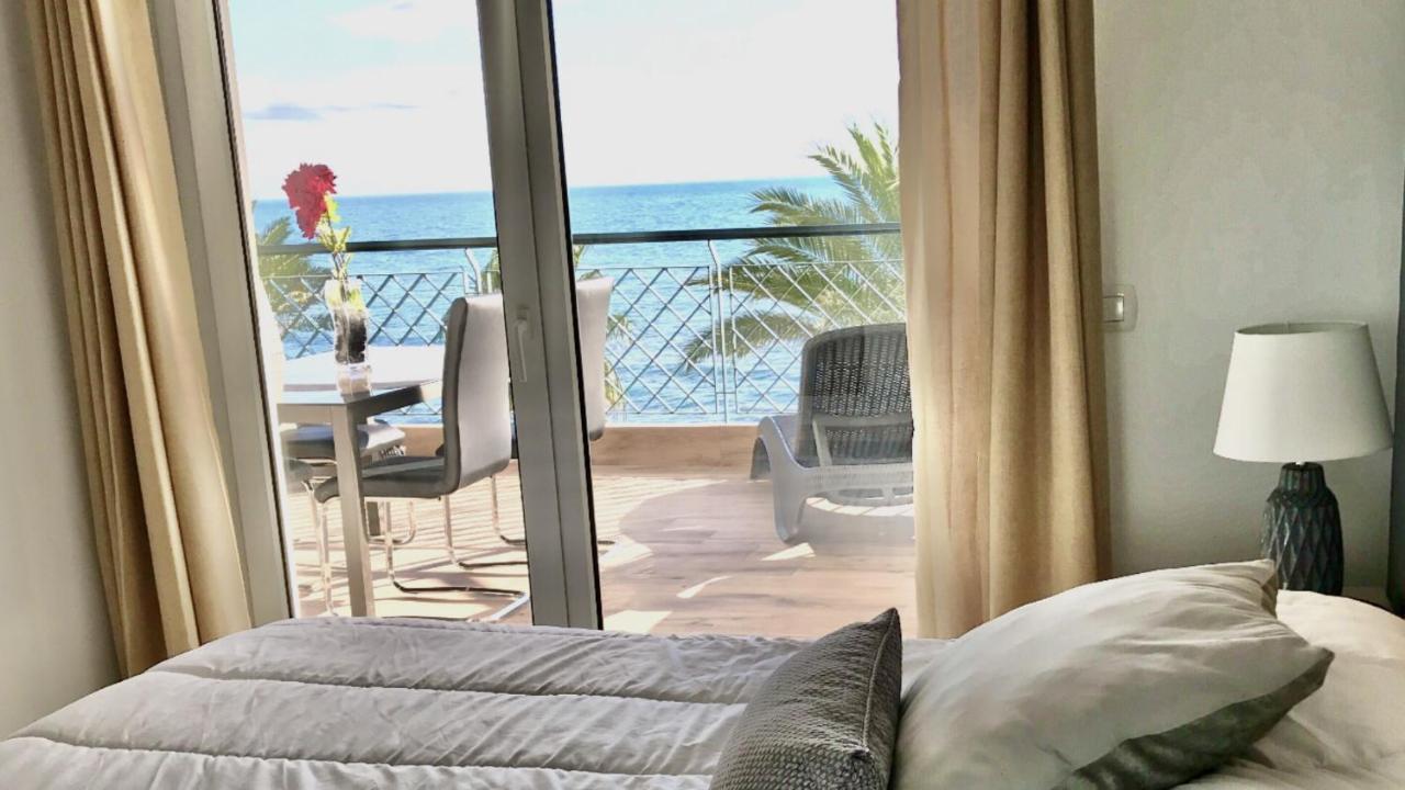 Mi Capricho B17 Beachfront Apartment Sitio de Calahonda Dış mekan fotoğraf