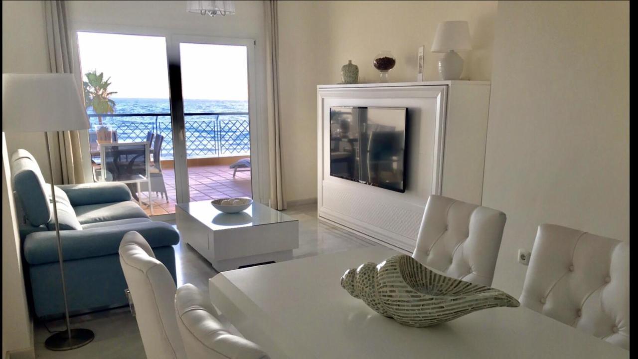 Mi Capricho B17 Beachfront Apartment Sitio de Calahonda Dış mekan fotoğraf