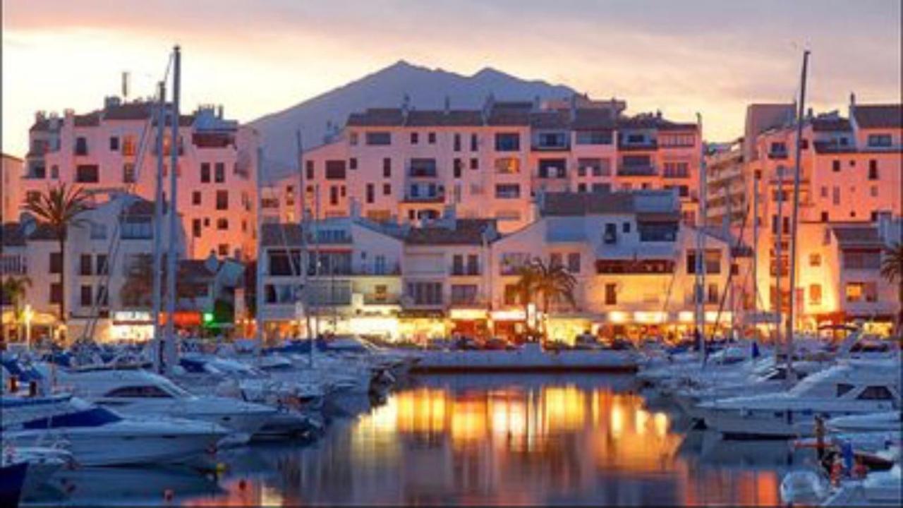 Mi Capricho B17 Beachfront Apartment Sitio de Calahonda Dış mekan fotoğraf