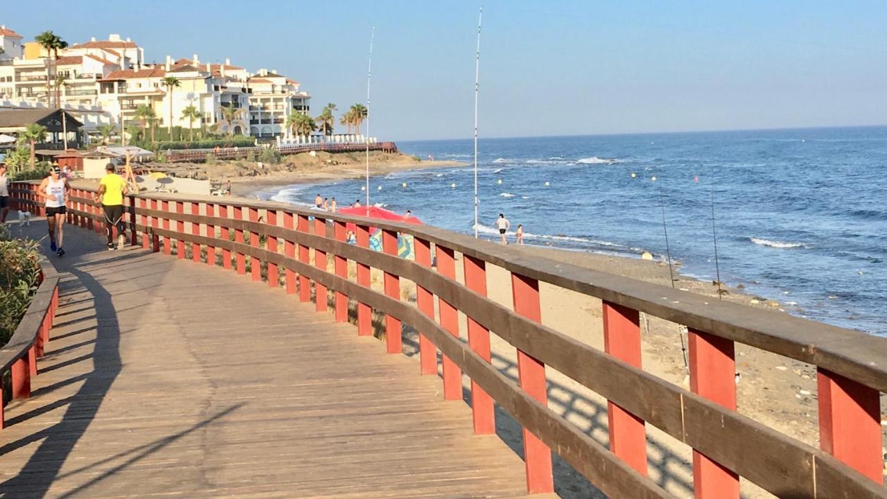 Mi Capricho B17 Beachfront Apartment Sitio de Calahonda Dış mekan fotoğraf