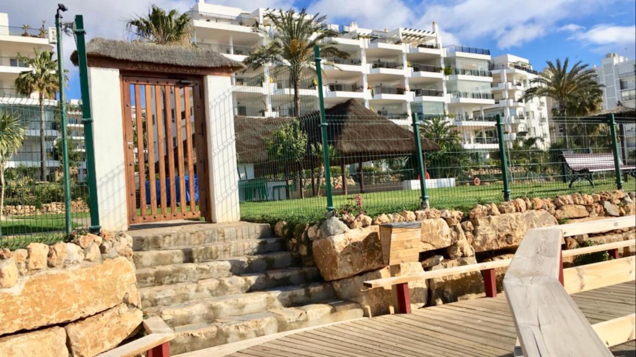 Mi Capricho B17 Beachfront Apartment Sitio de Calahonda Dış mekan fotoğraf