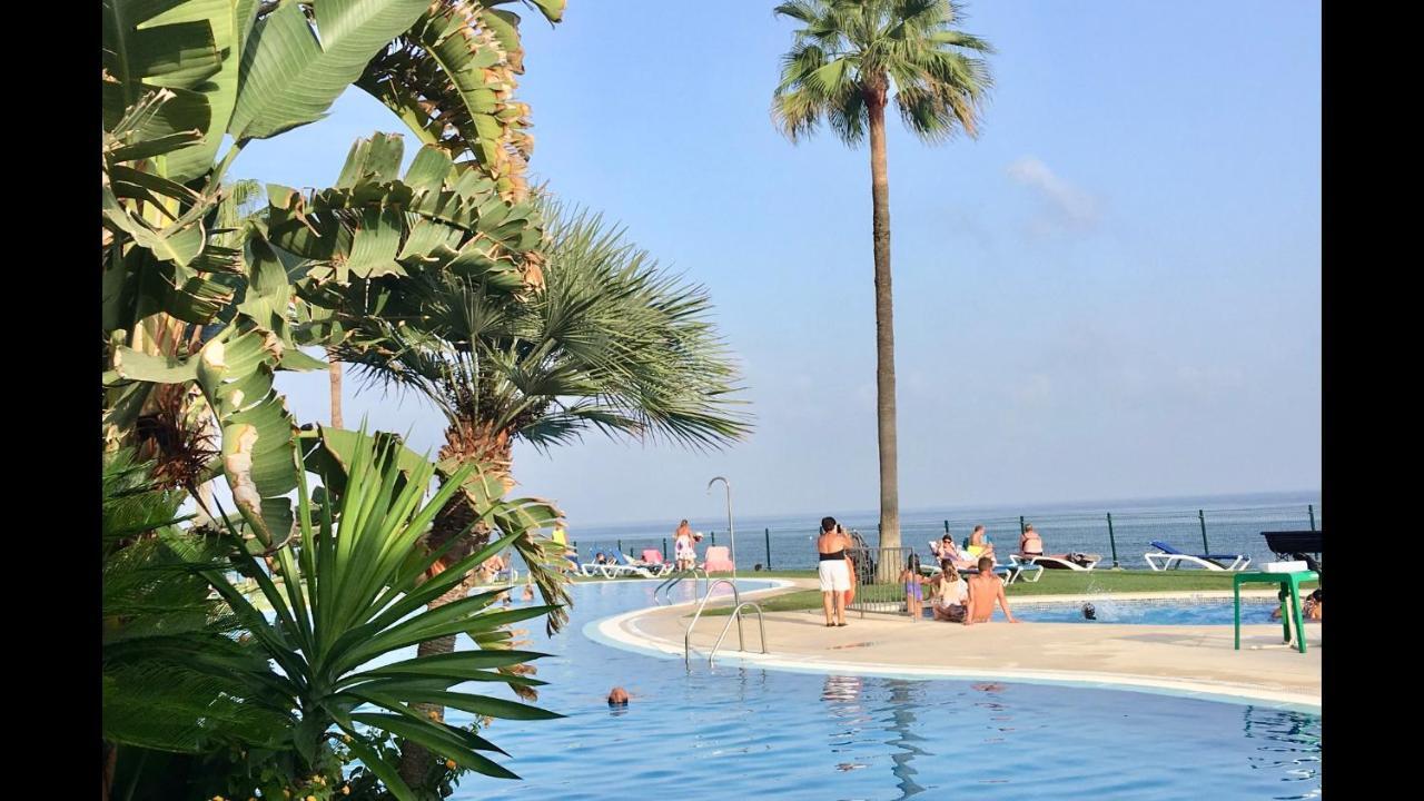 Mi Capricho B17 Beachfront Apartment Sitio de Calahonda Dış mekan fotoğraf