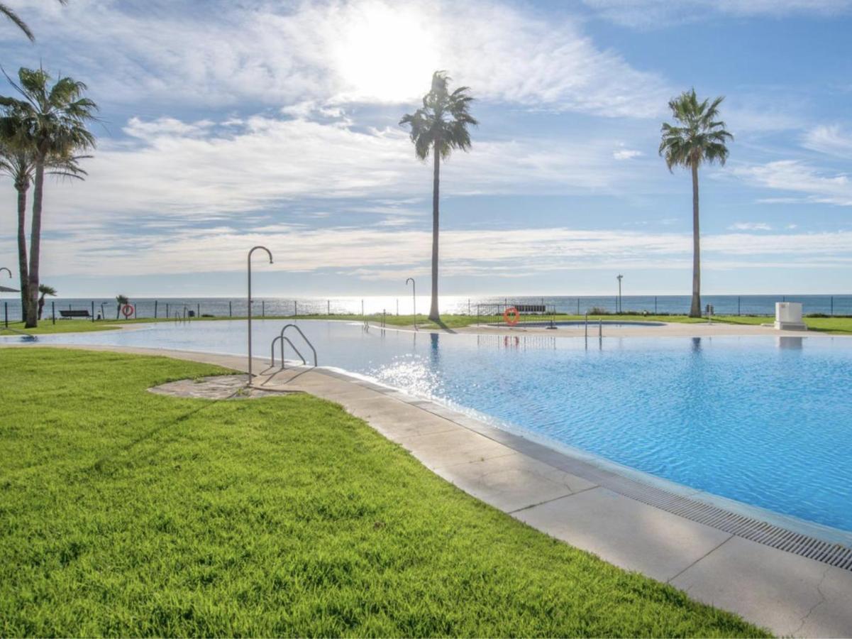 Mi Capricho B17 Beachfront Apartment Sitio de Calahonda Dış mekan fotoğraf